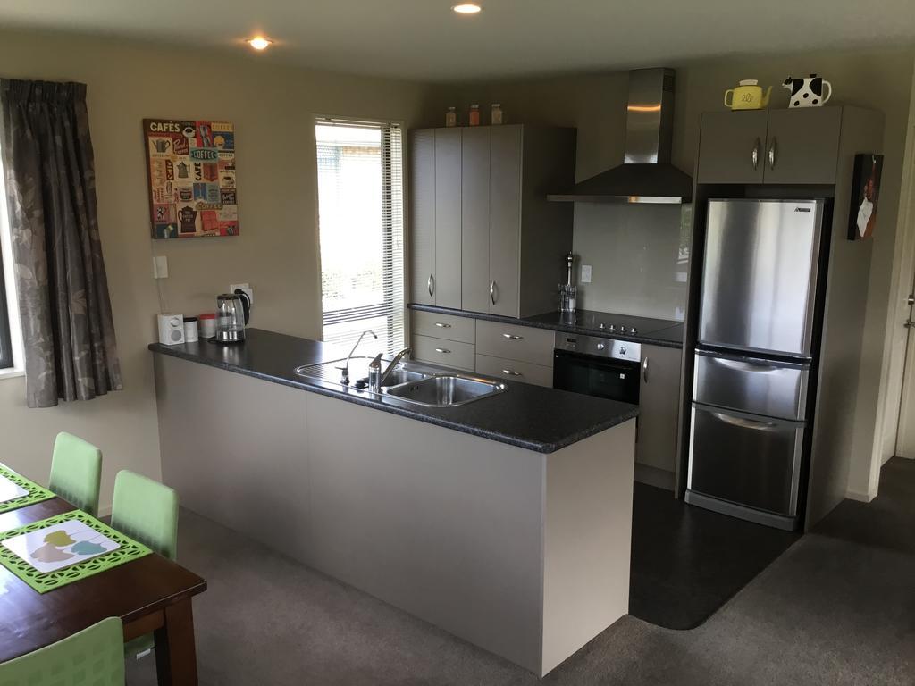 Ti Kouka Villa 蒂阿瑙湖 外观 照片